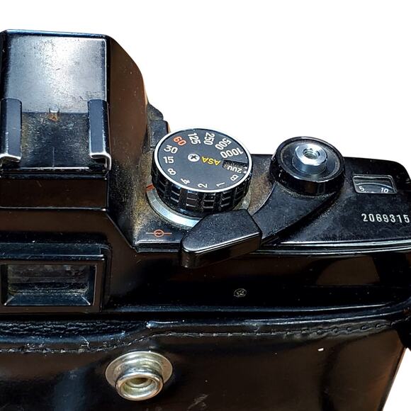 Minolta SRT 101 Film Camera Black MC 55mm f1.7 From Japan with Case - Picture 7 of 15